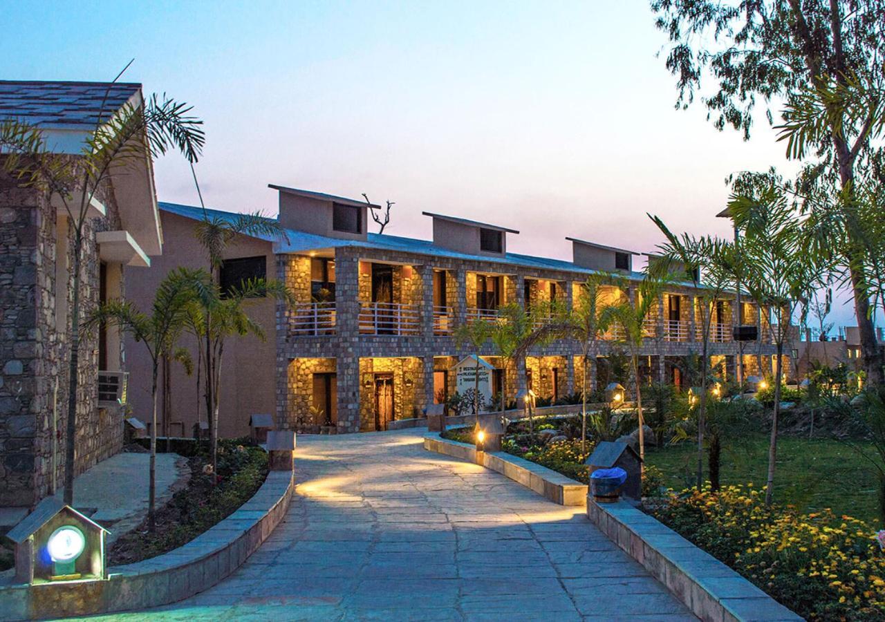 Tag Resorts The Banyan Retreat Ramnagar  Εξωτερικό φωτογραφία